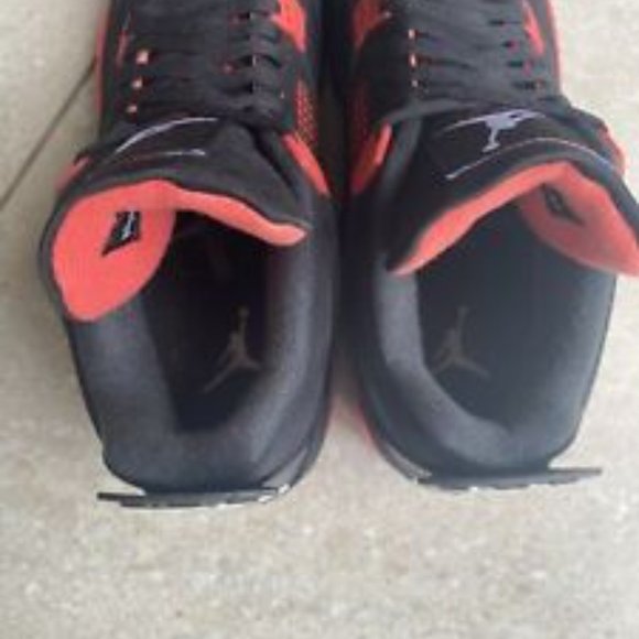 Size 10 - Jordan 4 Retro Mid Red Thunder - Picture 7 of 7